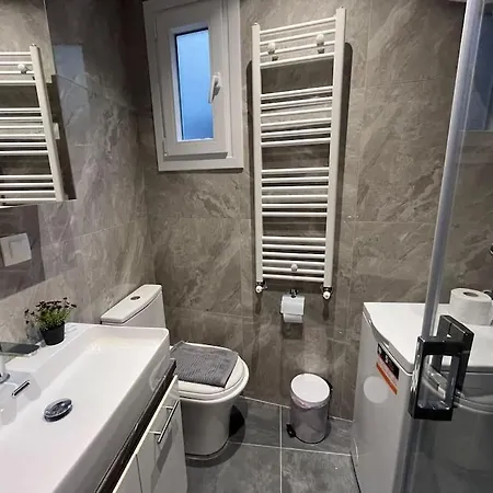 Apartament Odyssey 1 *